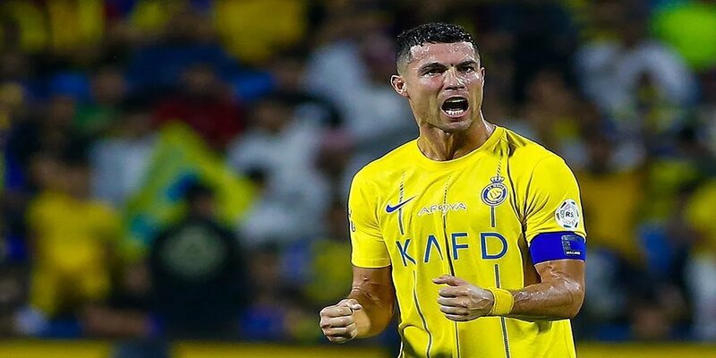 Ronaldo tuổi 39 vẫn nằm trong top tiền đạo hay nhất 2024